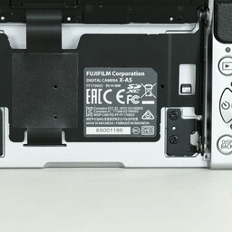 FUJIFILM X-A5
