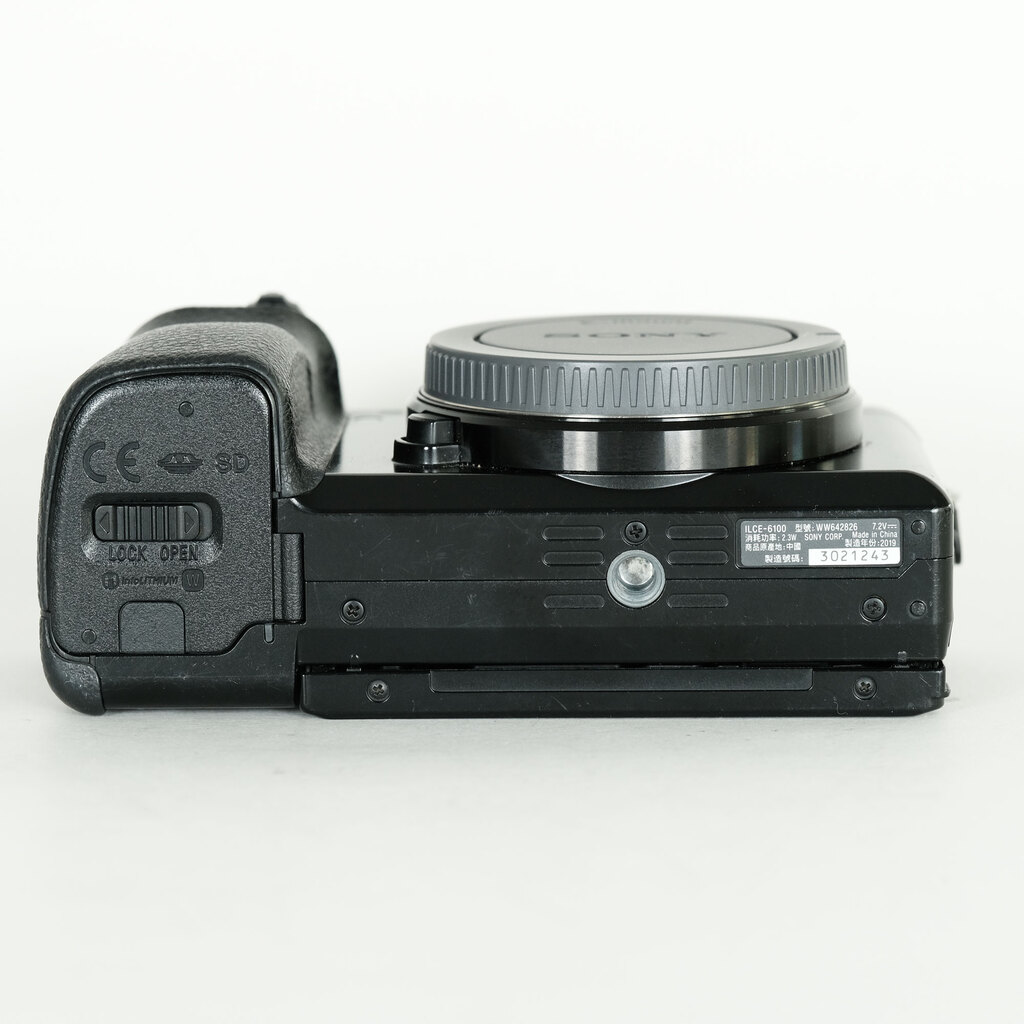 SONY α6100（ILCE-6100）