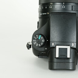 SONY Cyber-shot DSC-RX10M4