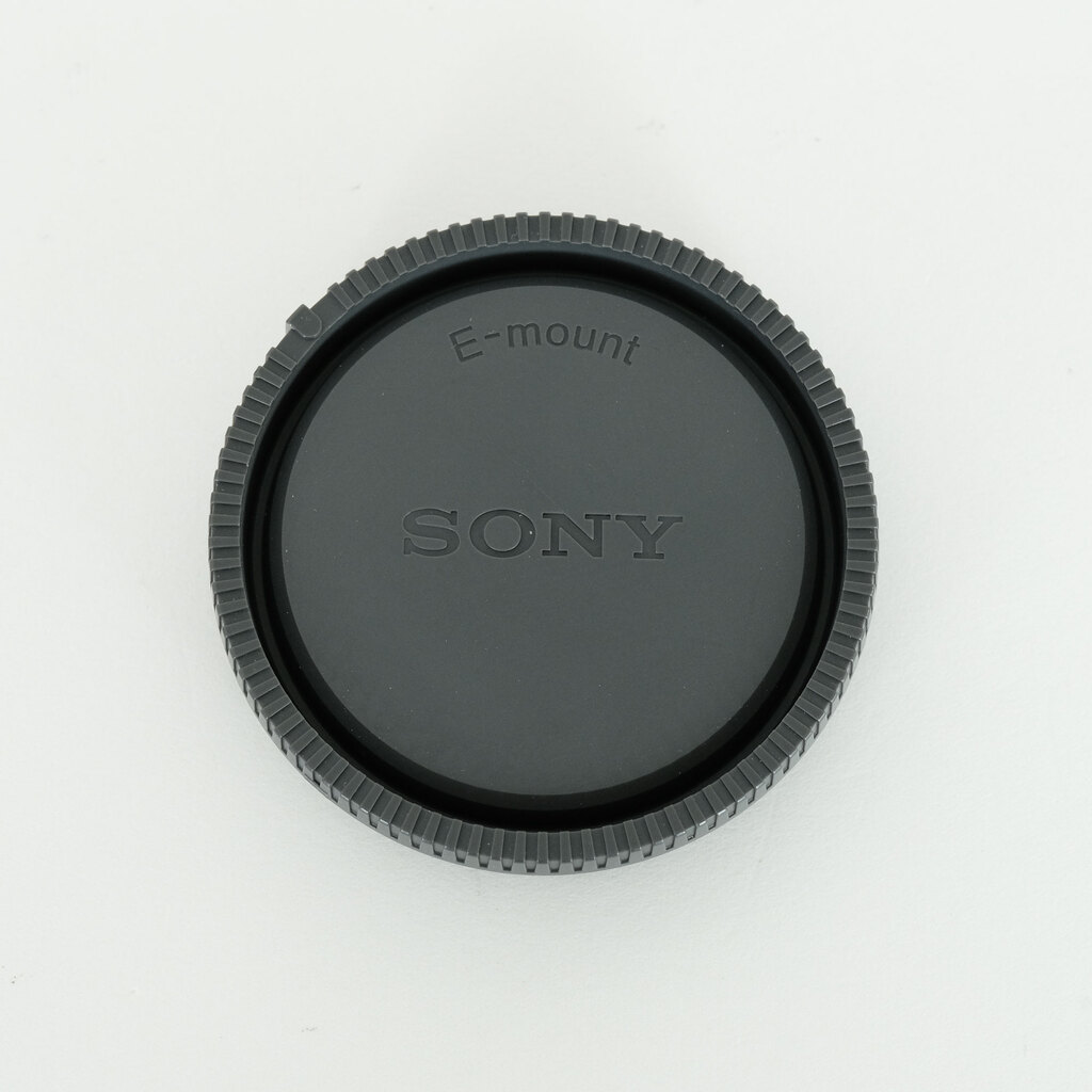 SONY E 16mm F2.8 SEL16F28