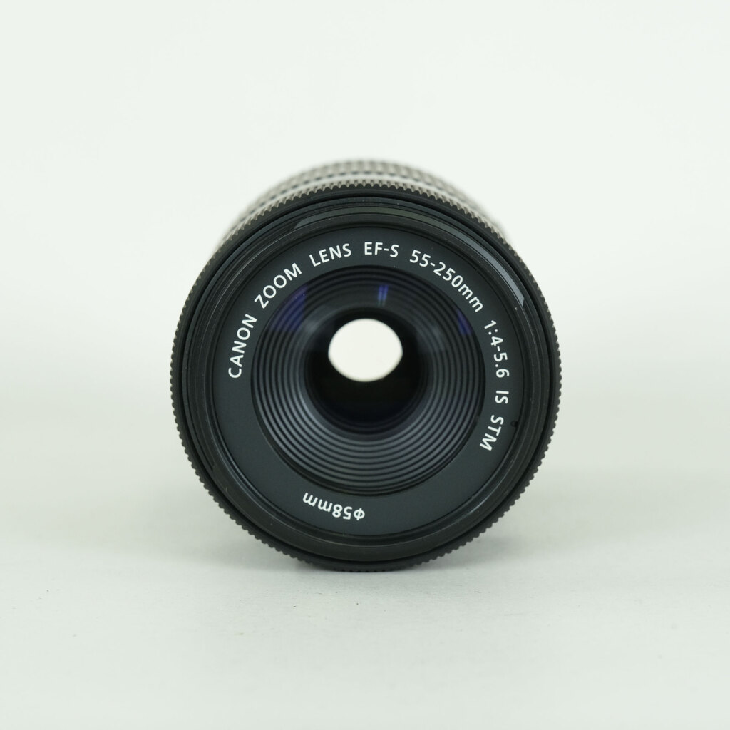 Canon EF-S55-250mm F4-5.6 IS STM