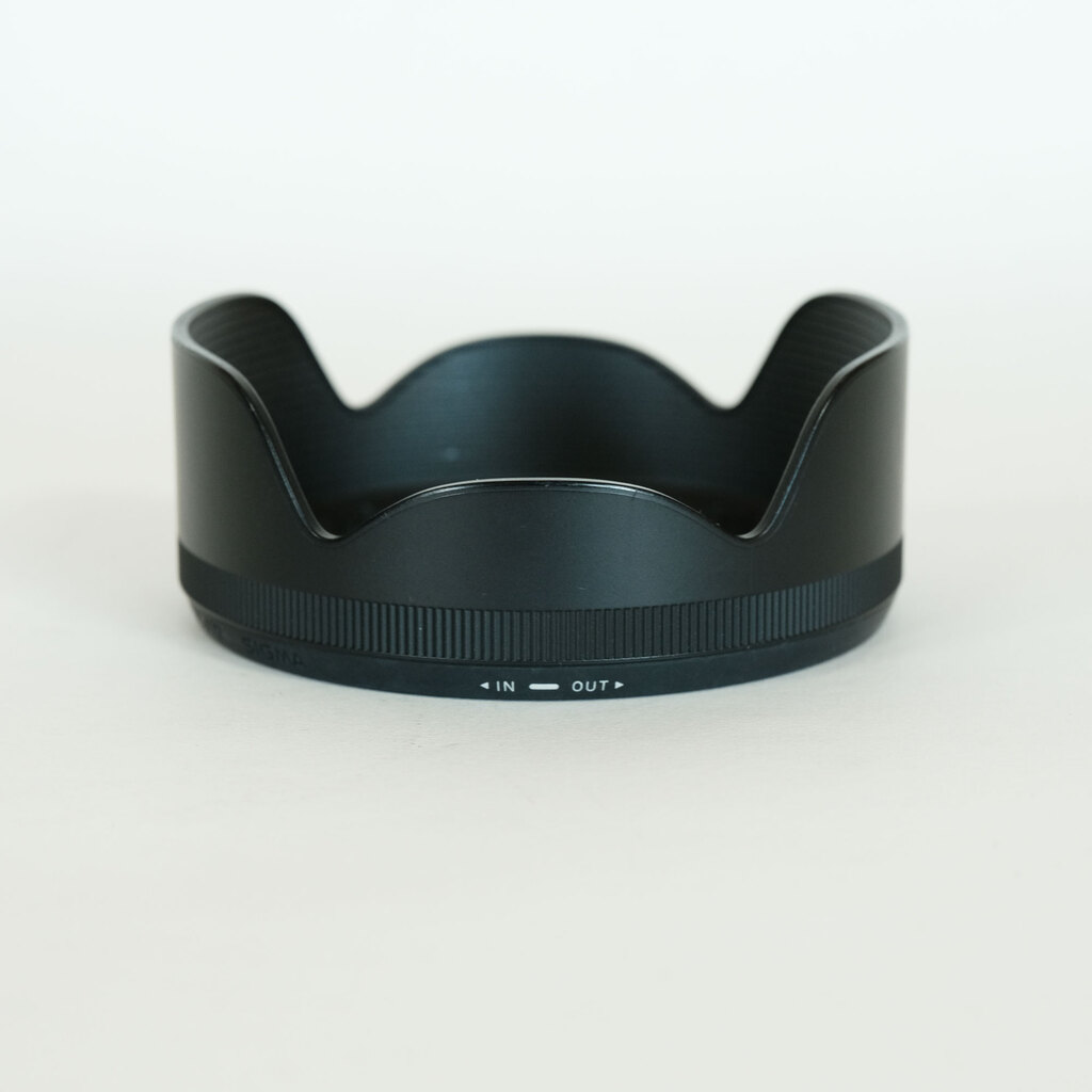 SIGMA 18-300mm F3.5-6.3 DC MACRO OS HSM｜Contemporary [キヤノンEF用]