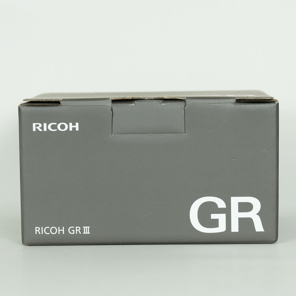 RICOH GR III