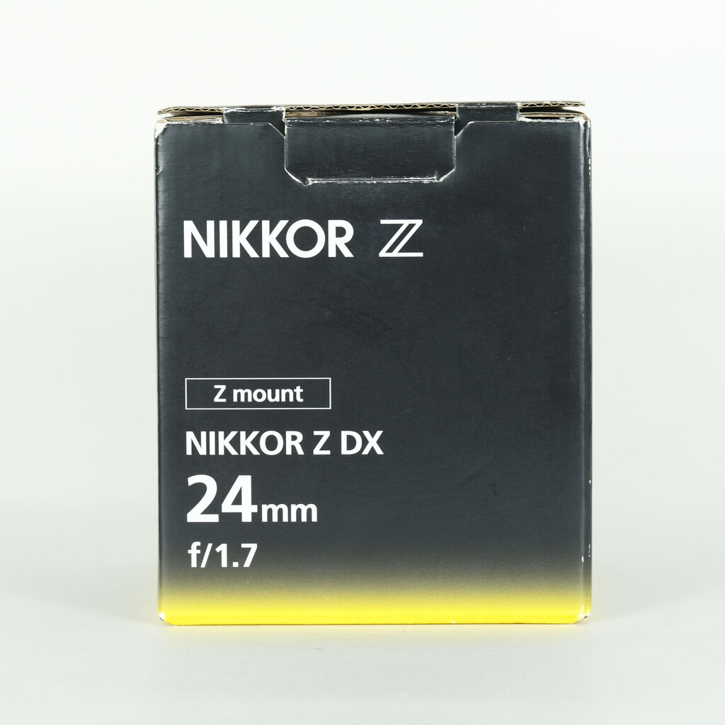 Nikon NIKKOR Z DX 24mm f/1.7 Nikon NIKKOR Z DX 24mm f/1.7
