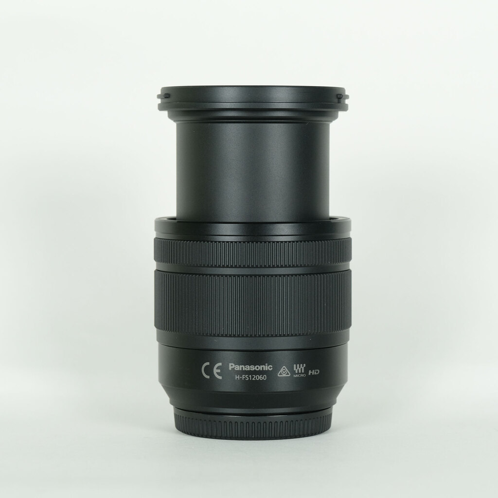 Panasonic LUMIX G VARIO 12-60mm / F3.5-5.6 ASPH. / POWER O.I.S.の