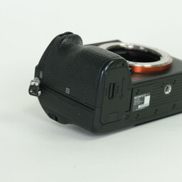 SONY α7 III(ILCE-7M3) SONY α7 III(ILCE-7M3)