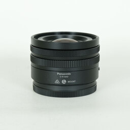 Panasonic LUMIX S 18-40mm F4.5-6.3