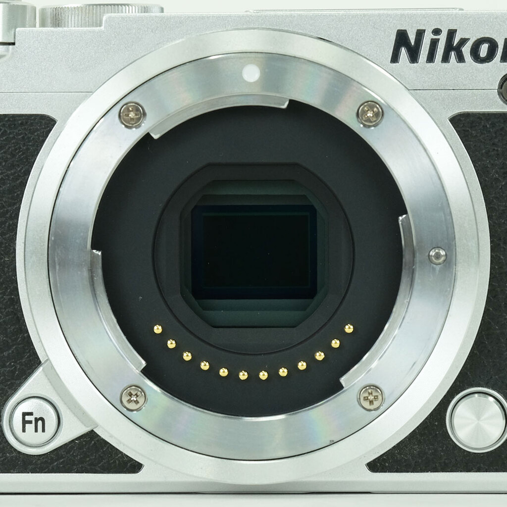 Nikon Nikon1 J5 ボディ シルバー Nikon Nikon1 J5 ボディ シルバー