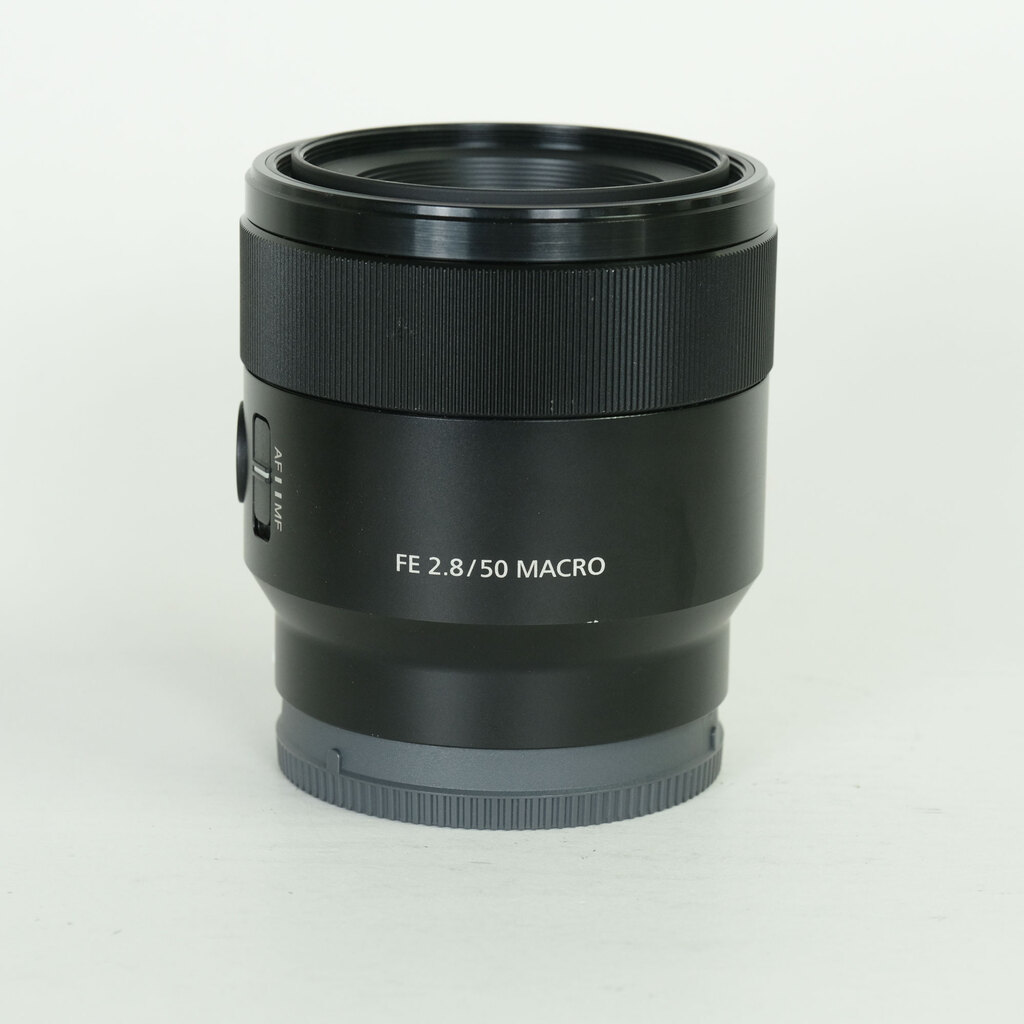 SONY FE 50mm F2.8 Macro SEL50M28 SONY FE 50mm F2.8 Macro SEL50M28