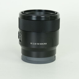 SONY FE 50mm F2.8 Macro SEL50M28 SONY FE 50mm F2.8 Macro SEL50M28