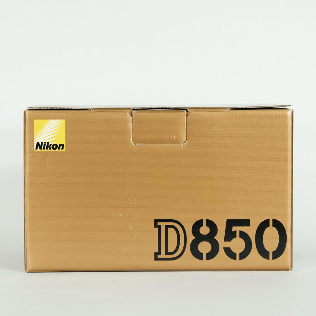 Nikon D850
