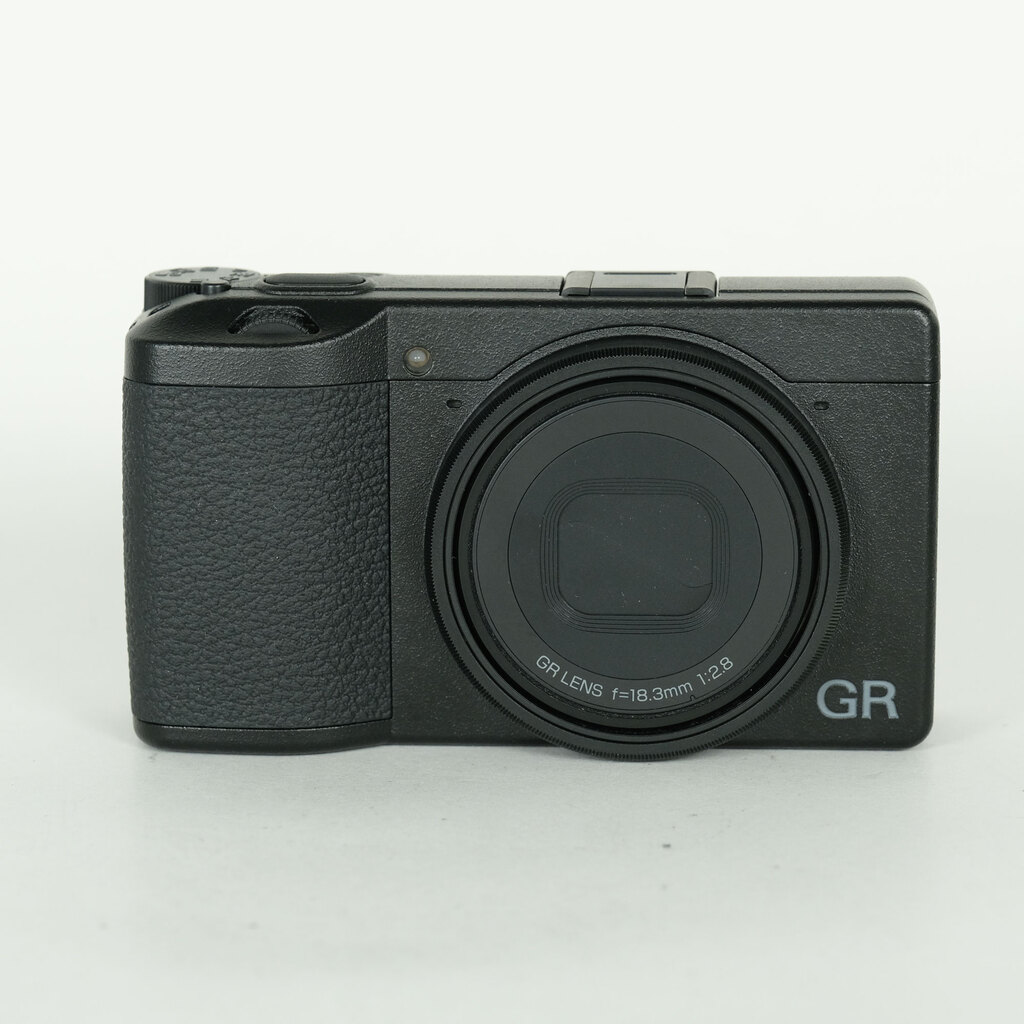 RICOH GR III 中古価格比較 - 価格.com