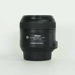 Nikon AF-S DX Micro NIKKOR 40mm f/2.8G Nikon AF-S DX Micro NIKKOR 40mm f/2.8G