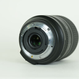 Nikon AF-S DX NIKKOR 18-300mm f/3.5-6.3G ED VR