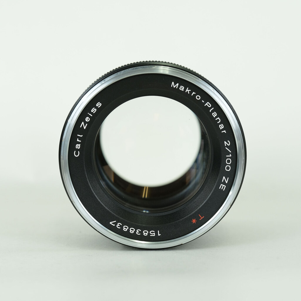 コシナ ツァイス Makro Planar T*2/100mm ZE