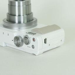 Panasonic LUMIX DC-TZ95D ホワイト Panasonic LUMIX DC-TZ95D ホワイト