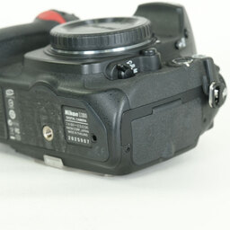 Nikon D300 ボディ