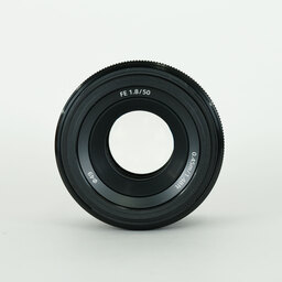 SONY FE 50mm F1.8 SEL50F18F