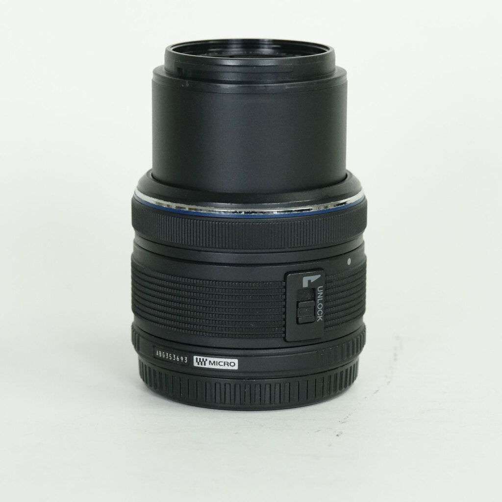 OLYMPUS M.ZUIKO DIGITAL 14-42mm F3.5-5.6IIR ブラック OLYMPUS M.ZUIKO DIGITAL 14-42mm F3.5-5.6IIR ブラック