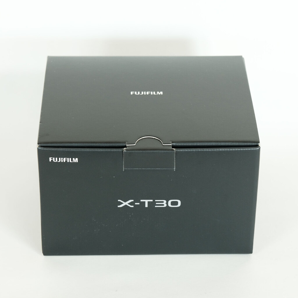 FUJIFILM X-T30の出品 | ONE SCENE（ワンシーン）