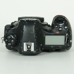 Nikon D850