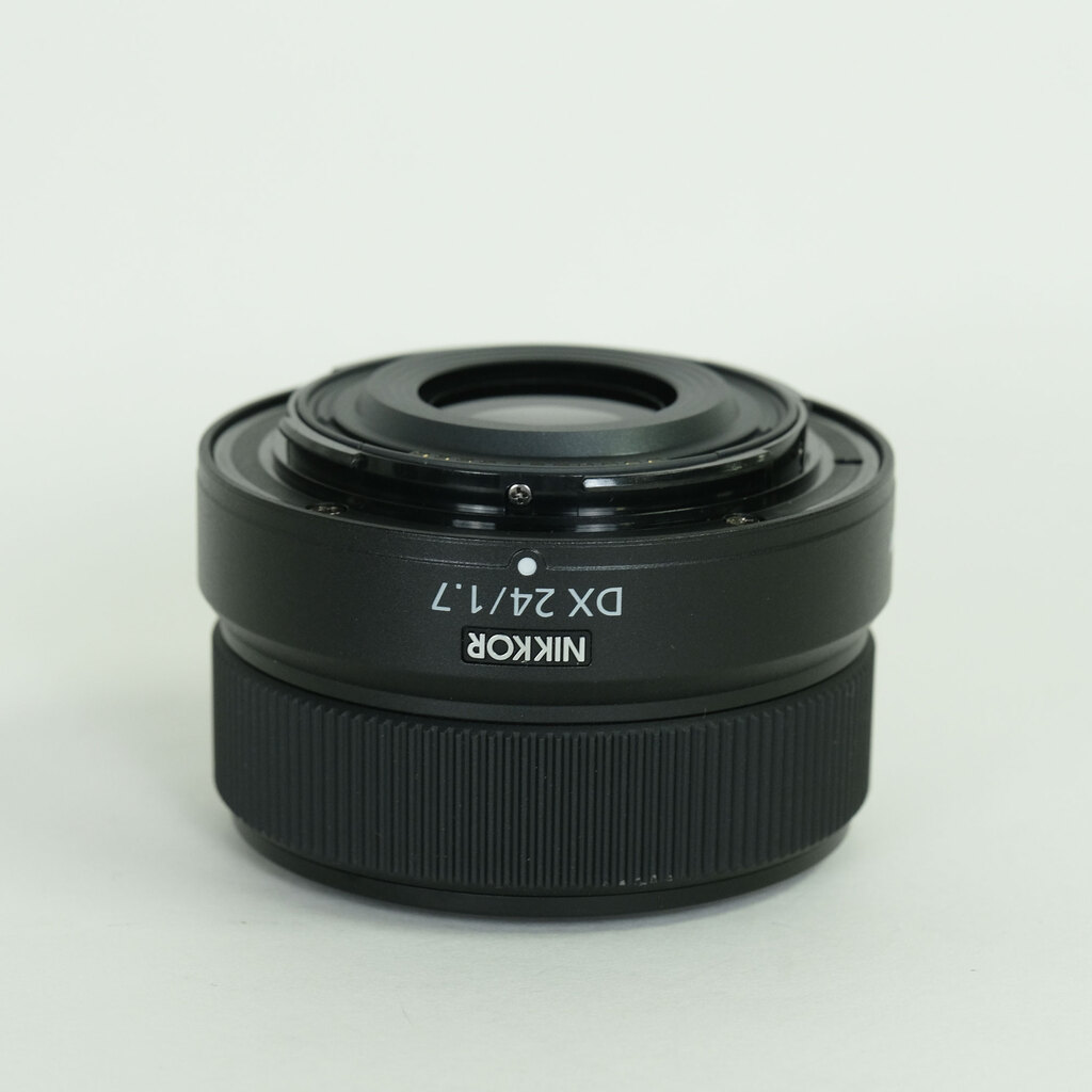 Nikon NIKKOR Z DX 24mm f/1.7
