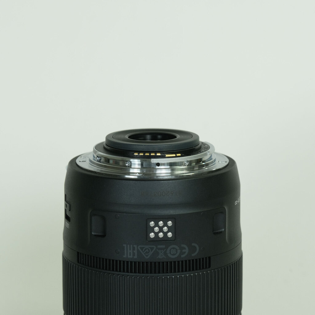 Canon EF-S18-135mm F3.5-5.6 IS USM