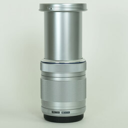 OM SYSTEM M.ZUIKO DIGITAL ED 40-150mm F4.0-5.6 R シルバー