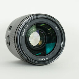 SONY FE 35mm F1.8 SEL35F18F