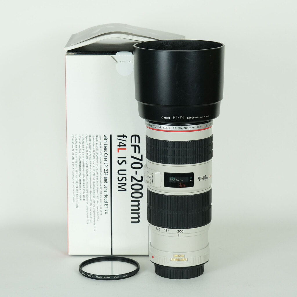 も*ぷ様 Canon EF70-200mm F4L USM おまけ付き Canon EF70-200mm F4L IS USMの出品 | ONE SCENE（ワンシーン）