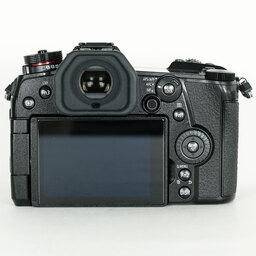 Panasonic LUMIX DC-G9 PRO