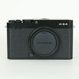 FUJIFILM X-E4