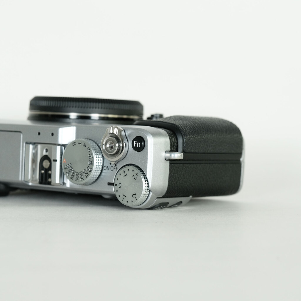 FUJIFILM X-E1 シルバー