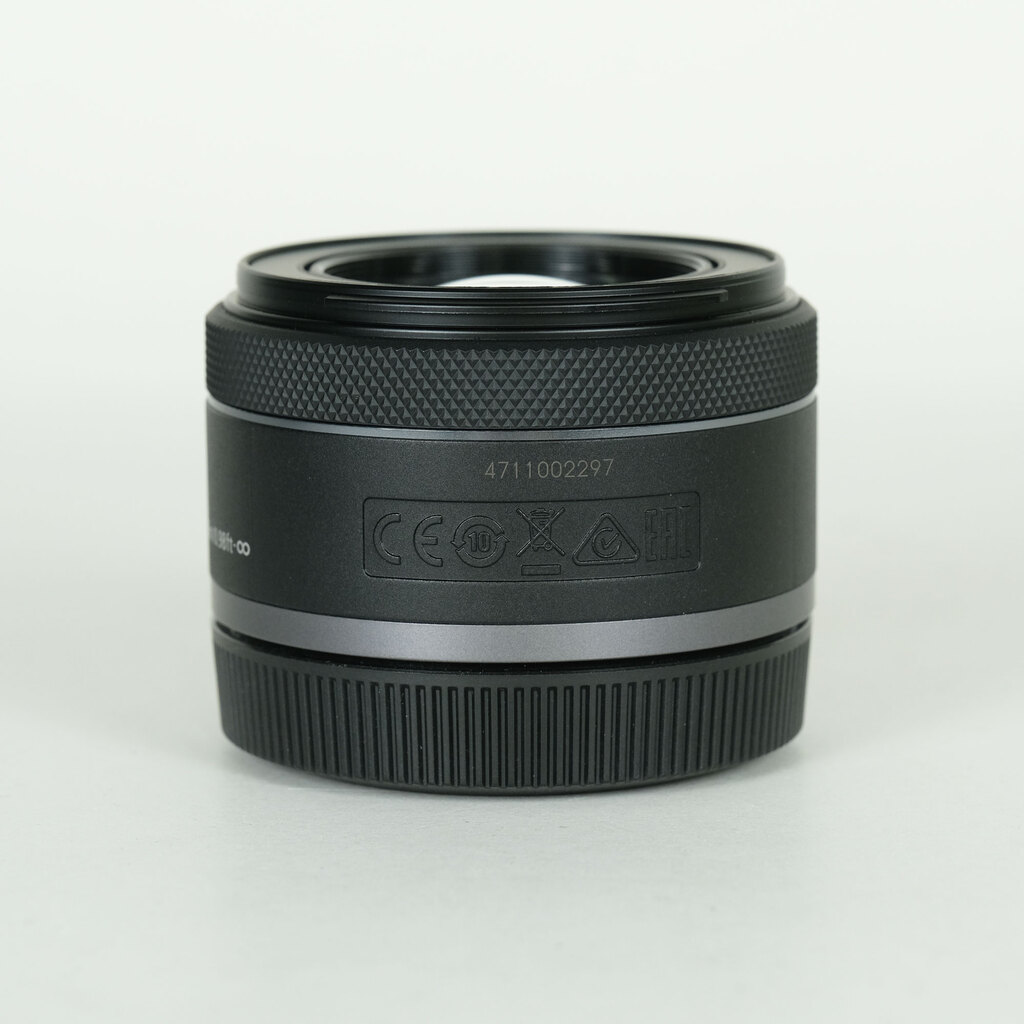 Canon RF50mm F1.8 STMの出品 | ONE SCENE（ワンシーン）