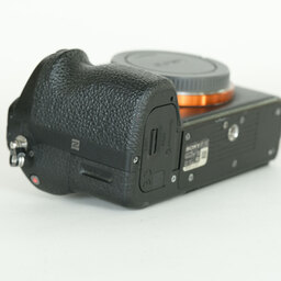 SONY α7 II(ILCE-7M2) SONY α7 II(ILCE-7M2)