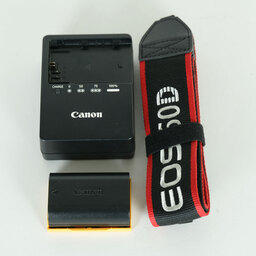 Canon EOS 60D ボディ