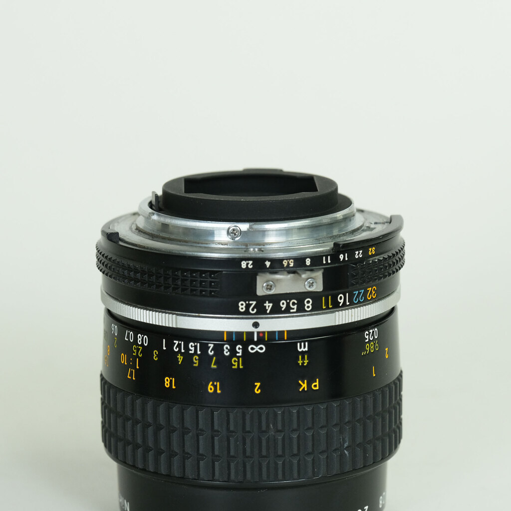 Nikon Ai Micro-Nikkor 55mm F2.8S Nikon Ai Micro-Nikkor 55mm F2.8S