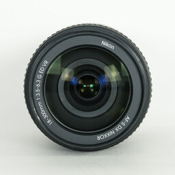 Nikon AF-S DX NIKKOR 18-300mm f/3.5-6.3G ED VR