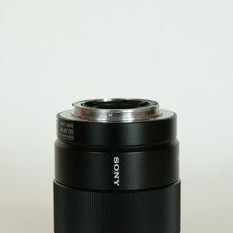 SONY FE 35mm F1.8 SEL35F18F SONY FE 35mm F1.8 SEL35F18F