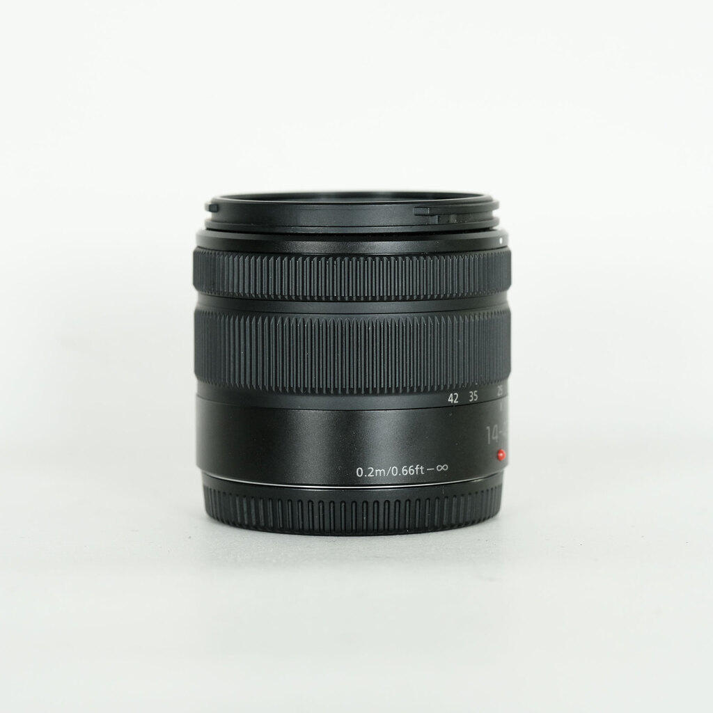 Panasonic LUMIX G VARIO 14-42mm F3.5-5.6II ASPH. MEGA O.I.S.  ブラック