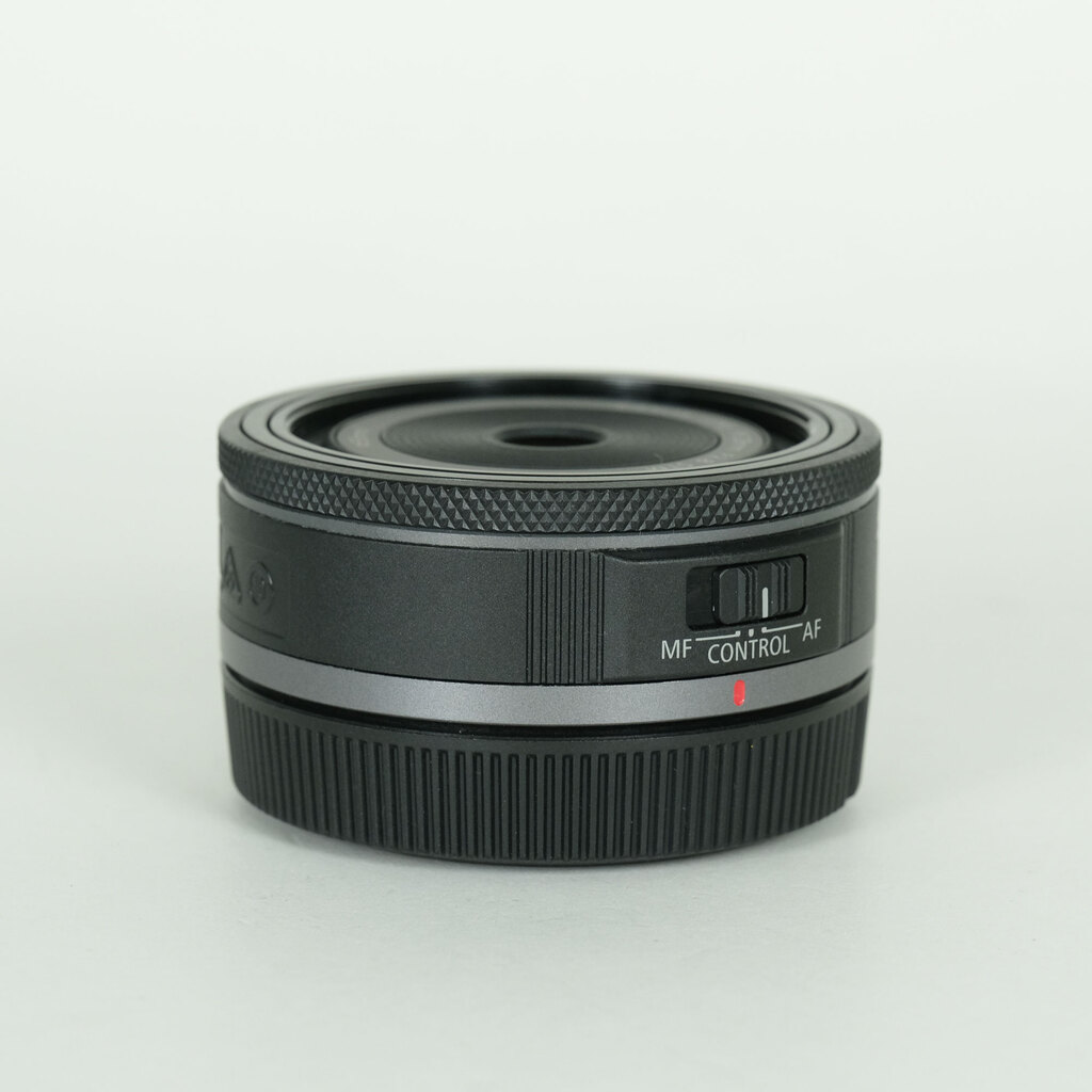Canon RF28mm F2.8 STM