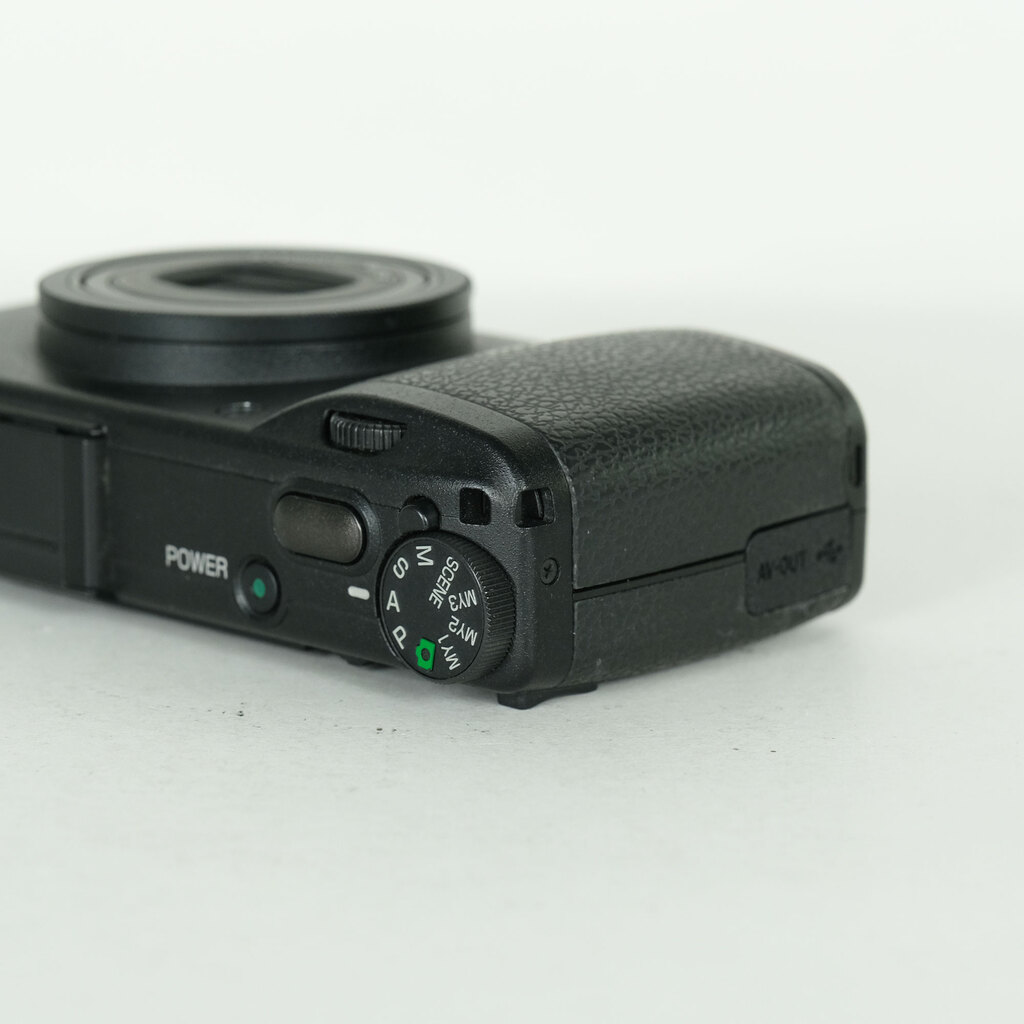 RICOH GR DIGITAL IIIの出品 | ONE SCENE（ワンシーン）