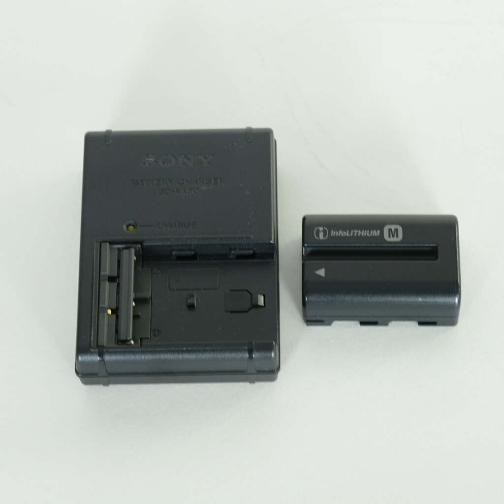 SONY α77IIボディ ILCA-77M2