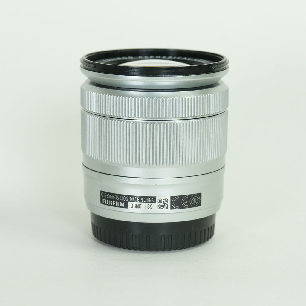 FUJIFILM フジノン XC16-50mm F3.5-5.6 OIS シルバー