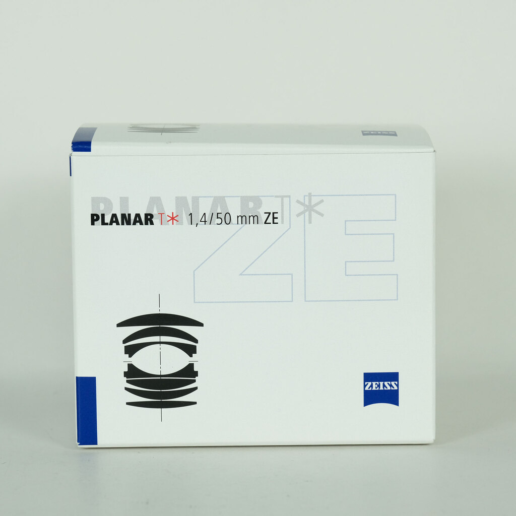 Carl Zeiss Planar T* 50mm F1.4 ZE [キヤノンEF用]の出品 | ONE SCENE