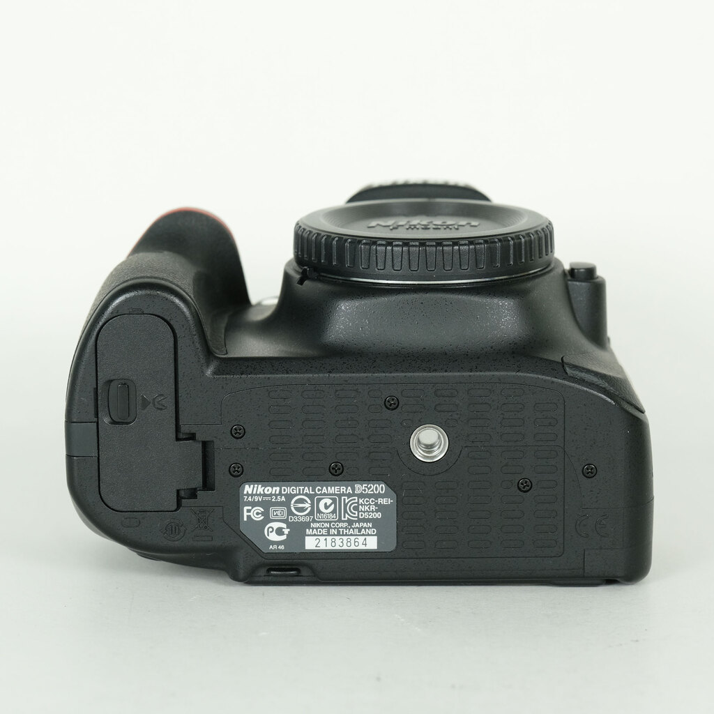 Nikon D5200 ボディ ブラックの出品 | ONE SCENE（ワンシーン）