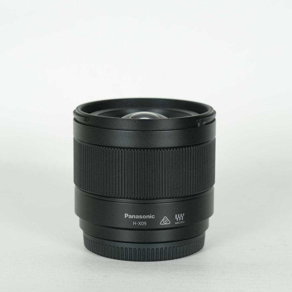 Panasonic LEICA DG SUMMILUX 9mm / F1.7 ASPH.の出品 | ONE SCENE