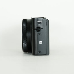 SONY Cyber-shot DSC-RX100M7G シューティンググリップキット