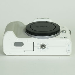 Canon EOS Kiss M