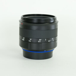 Carl Zeiss Milvus 50mm F2 M ZE [キヤノンEF用]